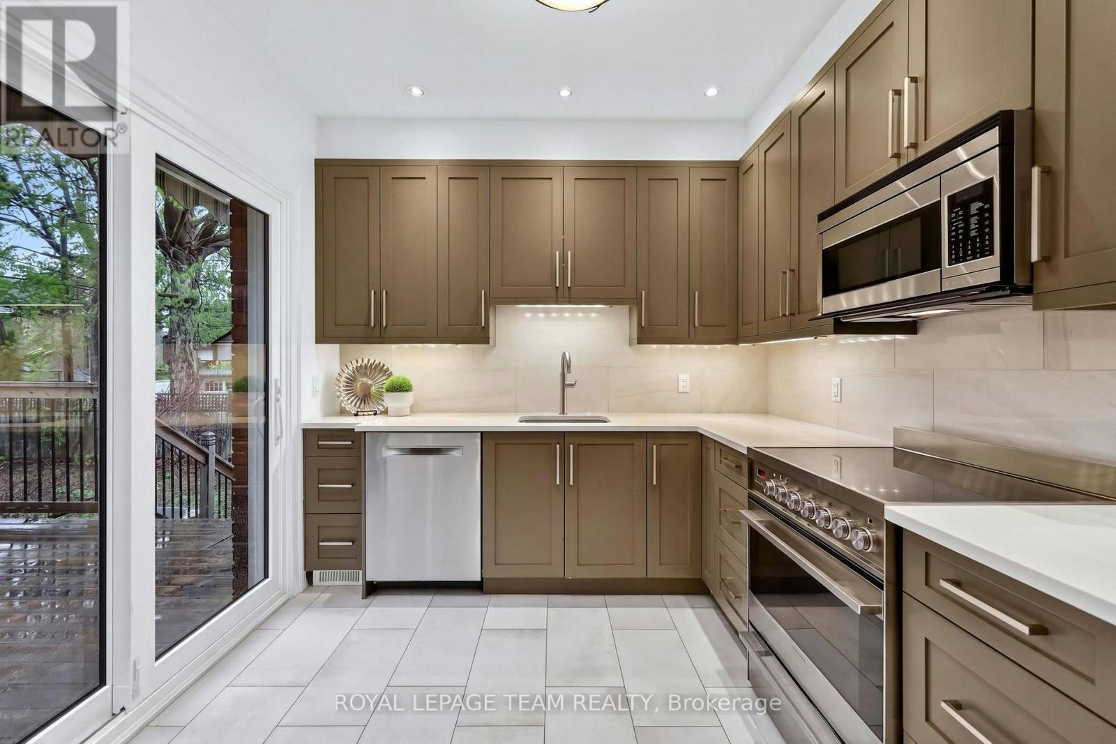 131 Acacia Avenue, Rockcliffe Park, ON, K1M 0R2 - 13