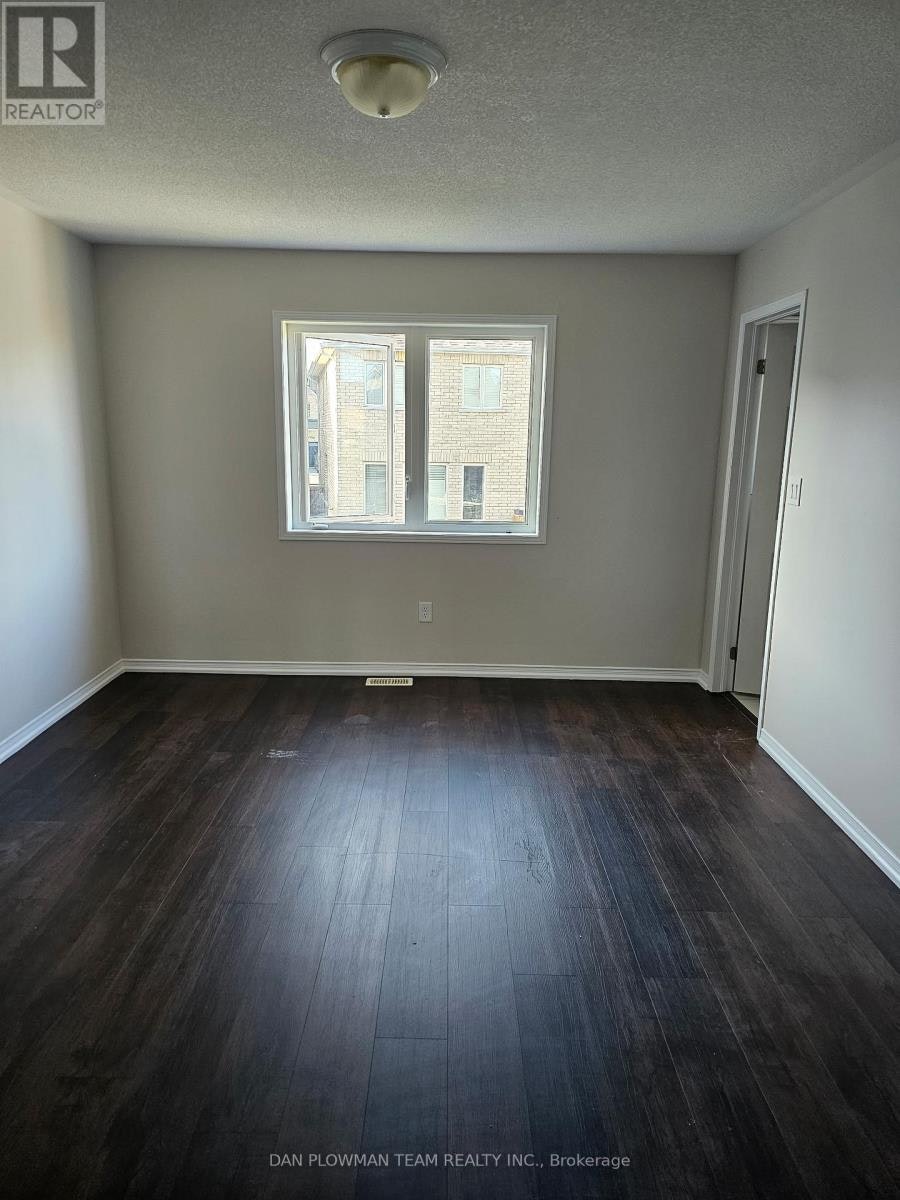 150 Dance Act Avenue, Oshawa, ON, L1L 0H4 - 10