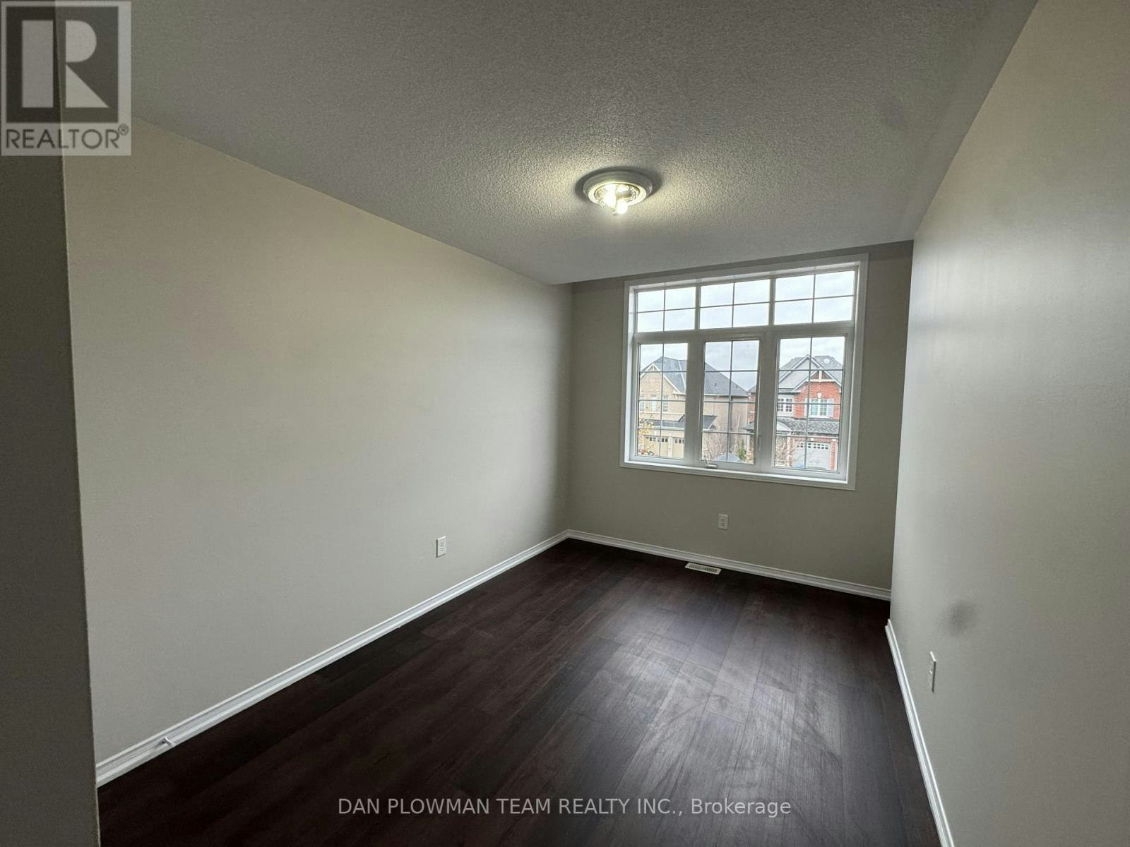 150 Dance Act Avenue, Oshawa, ON, L1L 0H4 - 12