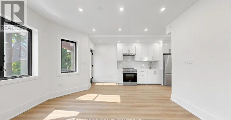 1-24 Callender Street, Toronto, ON, M6R 2H3 - 5