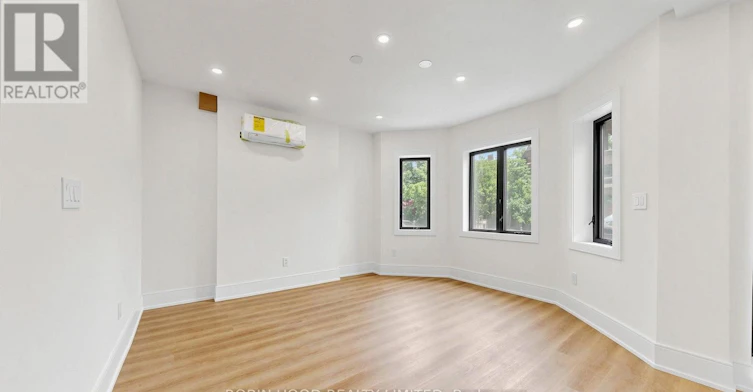 1-24 Callender Street, Toronto, ON, M6R 2H3 - 4