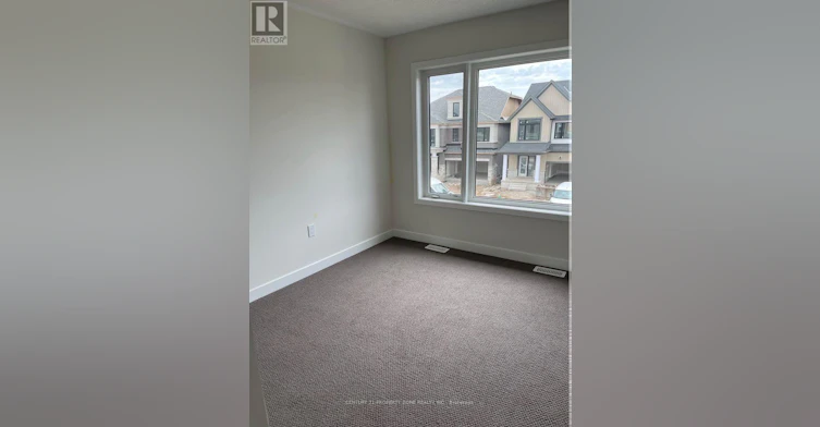 15 Stanley Leitch Drive, Erin, ON, N0B 1T0 - 11