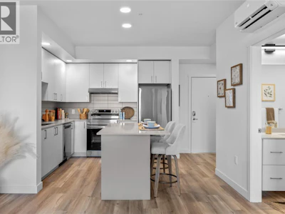 403-1111 Frost Road - 5