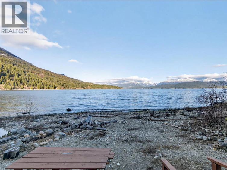 1294 Green Road, Balfour, BC, V1L 6R5 - 41