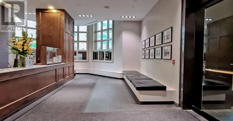 PH310-426 University Avenue, Toronto, ON, M5G 1S9 - 18