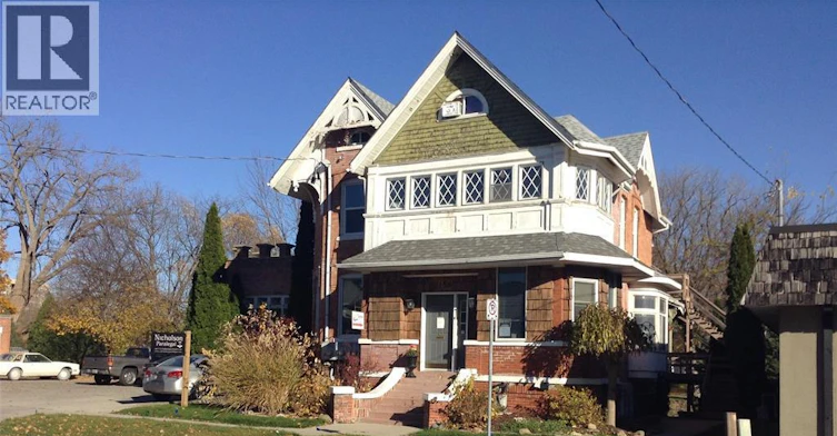 154 Thames Street, Chatham-Kent, ON, N7L 2Y8