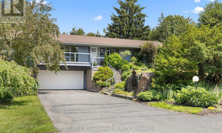 15 Selwyn Crescent