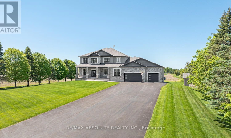 3194 Steeple Hill Crescent