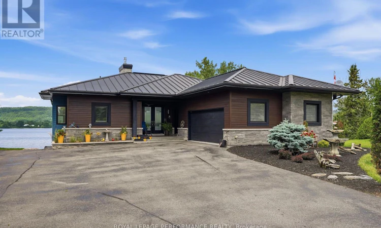 263 Du Domaine Road