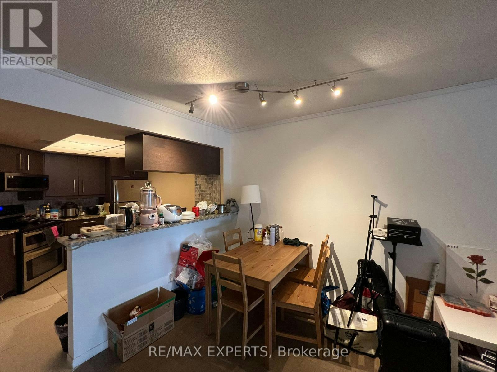 2218-1001 Bay Street, Toronto, ON, M5S 3A6 - 9