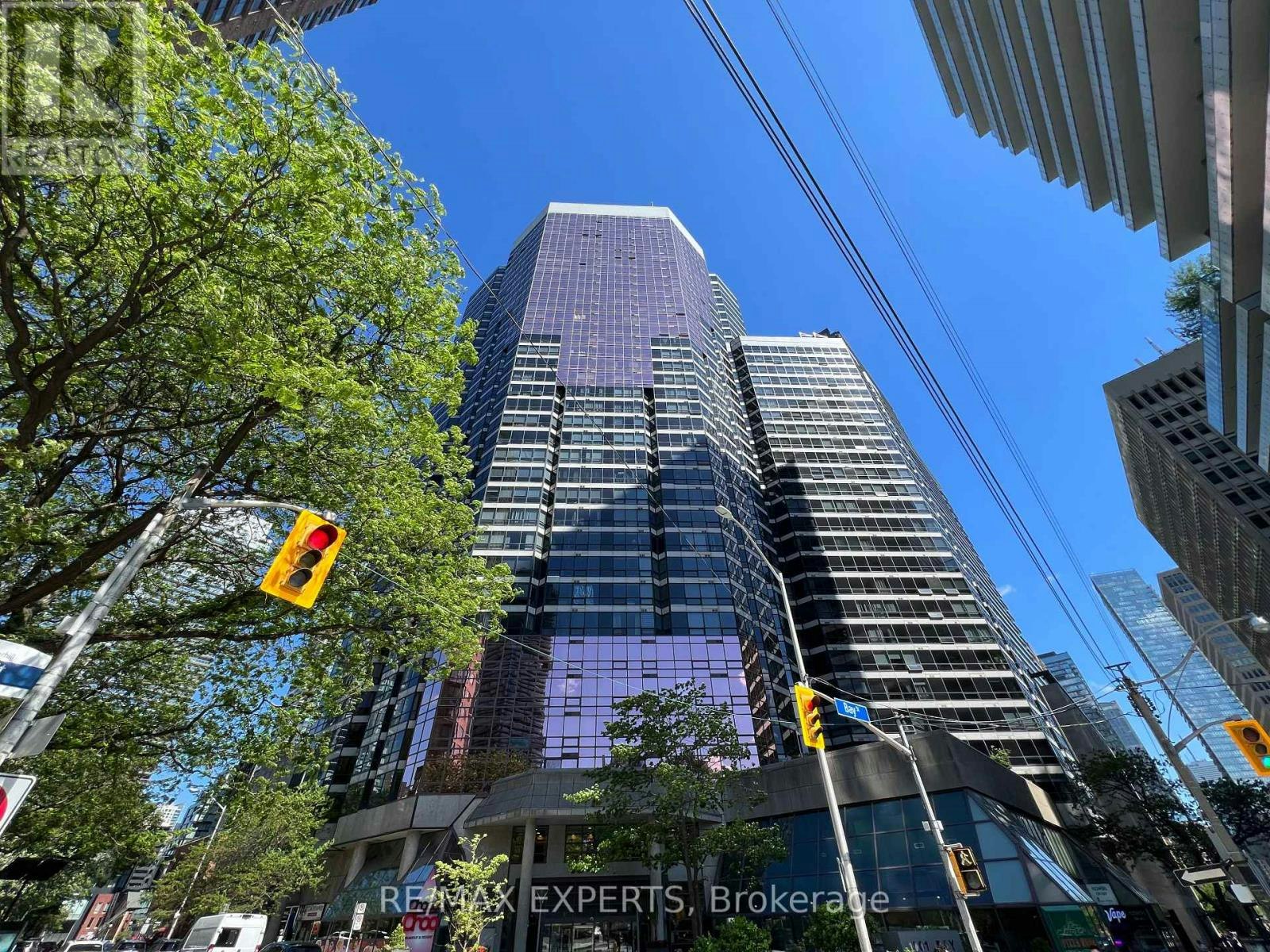 2218-1001 Bay Street, Toronto, ON, M5S 3A6