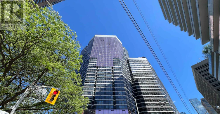 2218-1001 Bay Street, Toronto, ON, M5S 3A6