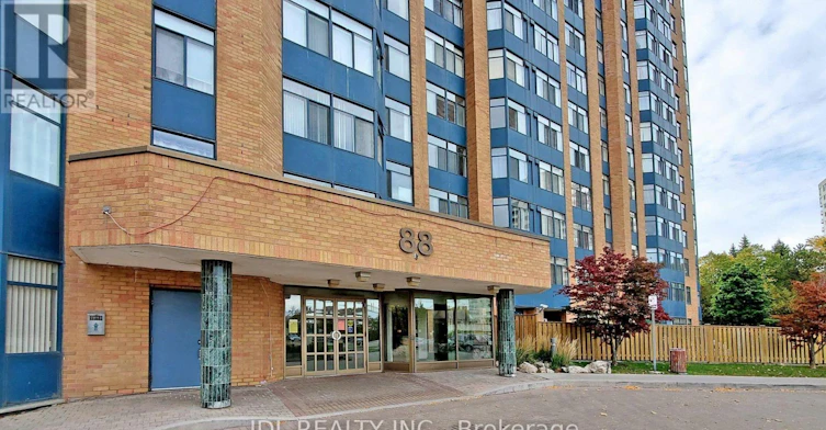410-88 Alton Towers Circle, Toronto, ON, M1V 5C5 - 9