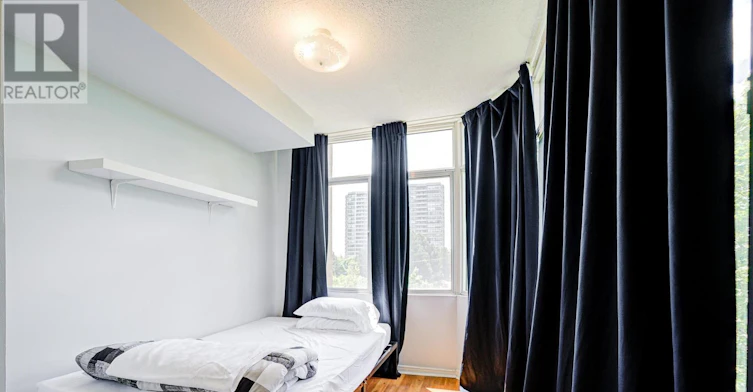 410-88 Alton Towers Circle, Toronto, ON, M1V 5C5 - 31