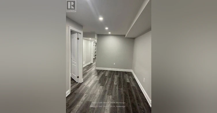 6 Quinton (Lower Ridge, Brampton, ON, L6Y 0E3 - 6