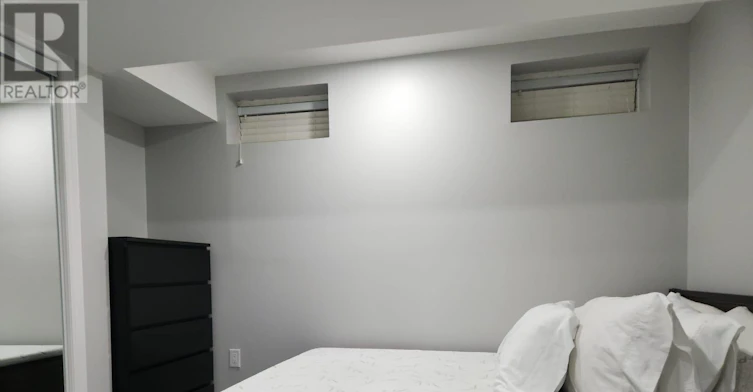 6 Quinton (Lower Ridge, Brampton, ON, L6Y 0E3 - 16