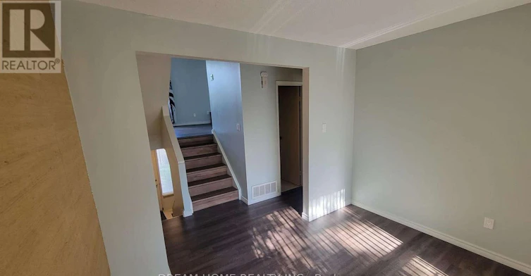 2 Renata Royal Way, Toronto, ON, M2H 1K9 - 15