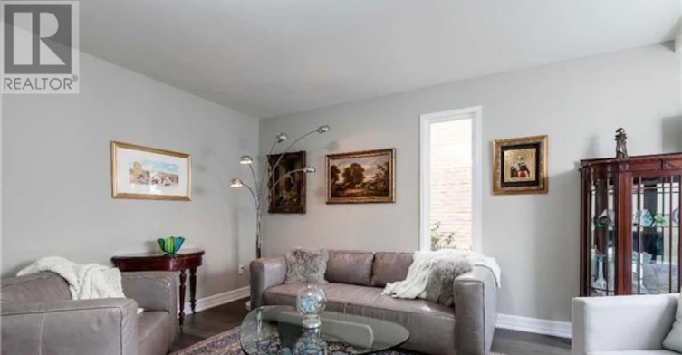1255 Heritage Way, Oakville, ON, L6M 2X7 - 4