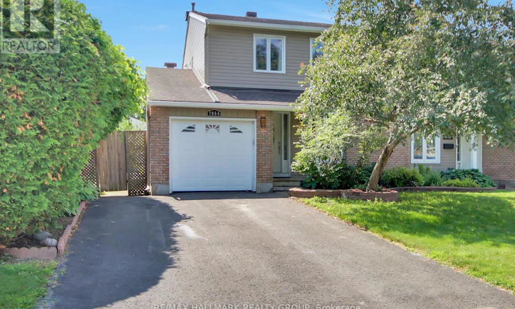 7954 Decarie Drive