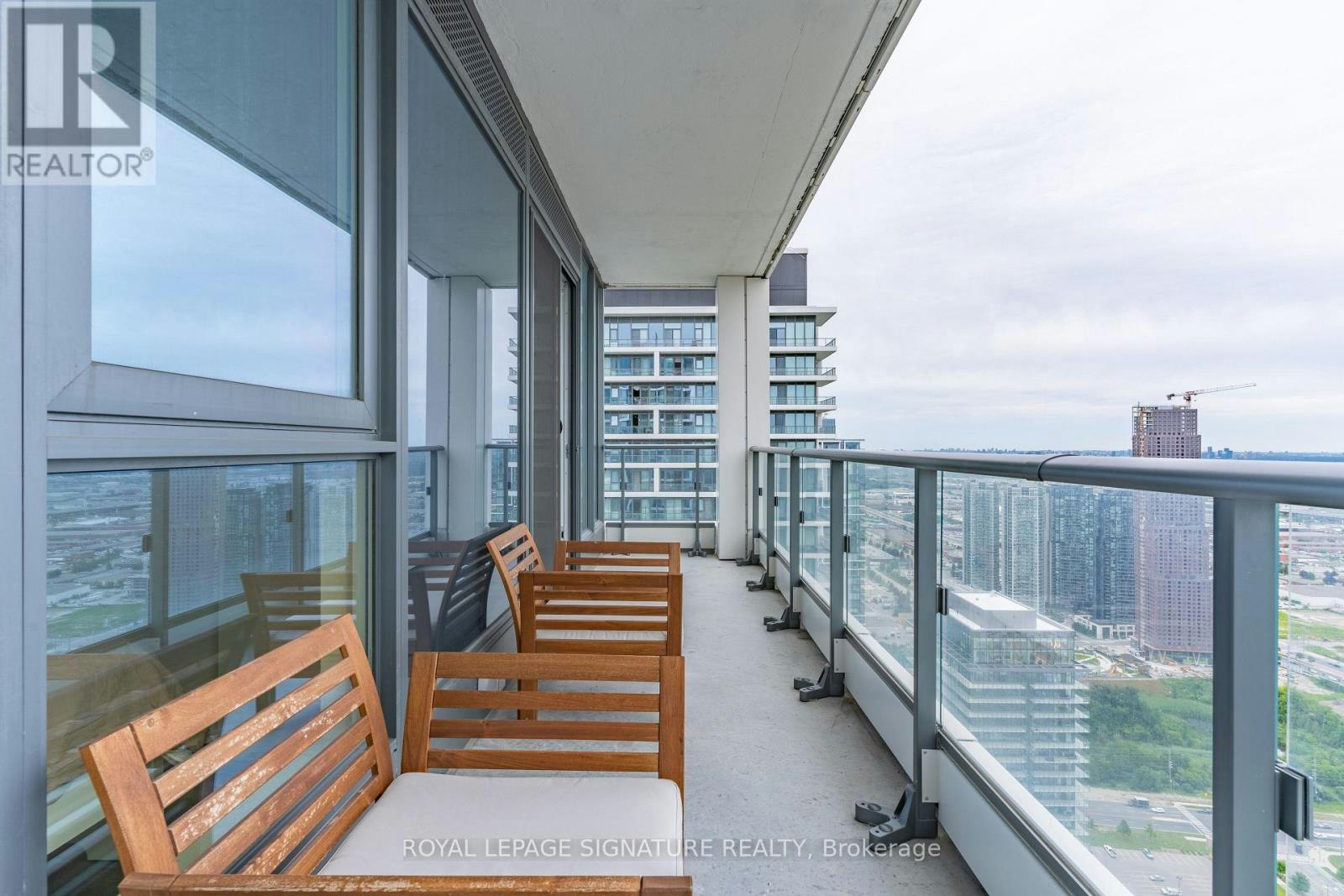 5903-898 Portage Parkway, Vaughan, ON, L4L 0J6 - 22