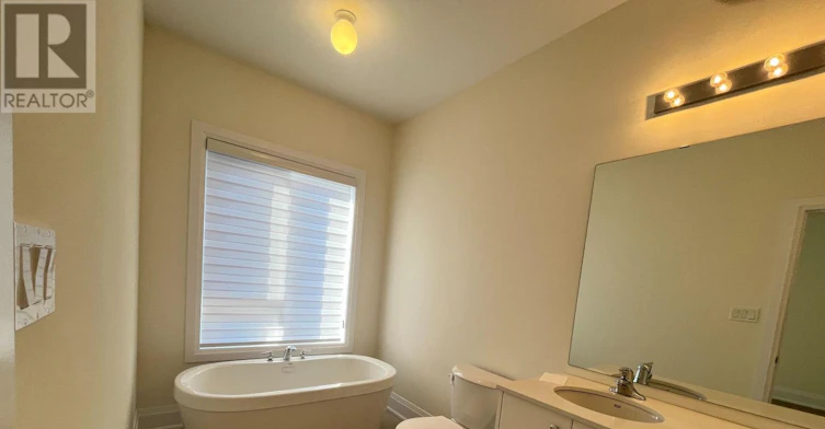 42 Mindanao Avenue, Markham, ON, L6C 3E1 - 15