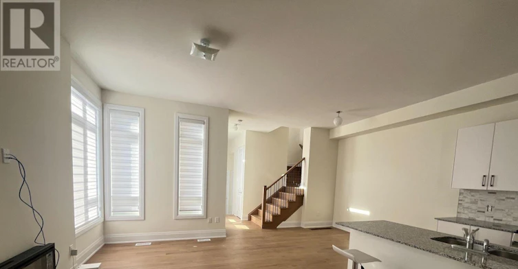 42 Mindanao Avenue, Markham, ON, L6C 3E1 - 9
