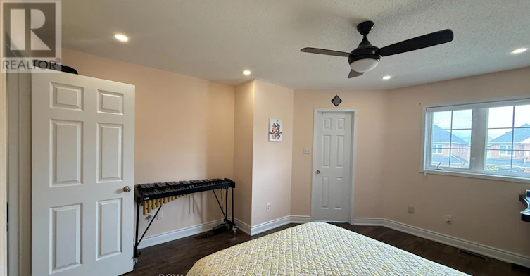 3064 Turbine Crescent, Mississauga, ON, L5M 6W9 - 12
