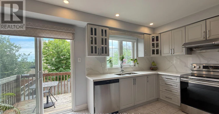 3064 Turbine Crescent, Mississauga, ON, L5M 6W9 - 8