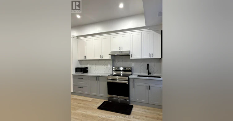 302-337 Mutual Street, Toronto, ON, M4Y 1X6 - 3