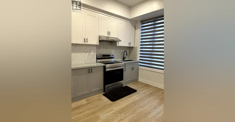 202-337 Mutual Street, Toronto, ON, M4Y 1X6 - 3