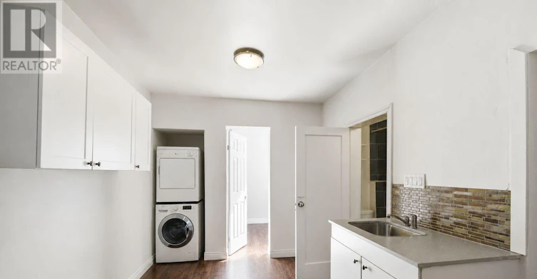 193 1/2 Baldwin Street, Toronto, ON, M5T 1M1 - 4
