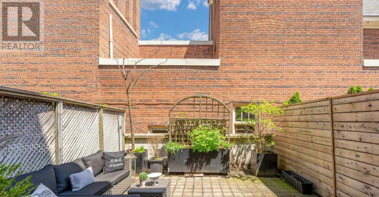 4-22 Balmoral Avenue, Toronto, ON, M4V 1J4 - 38