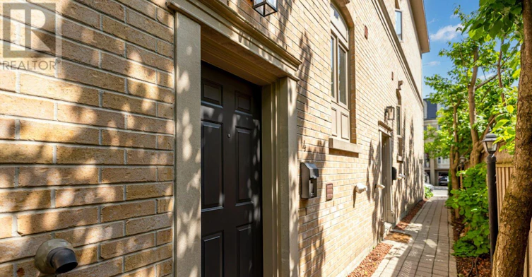 4-22 Balmoral Avenue, Toronto, ON, M4V 1J4 - 4