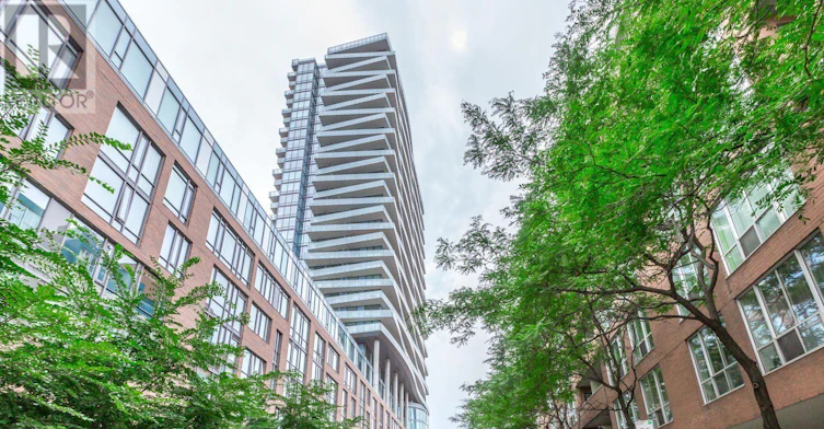 1012-1 Market Street, Toronto, ON, M5E 0A2