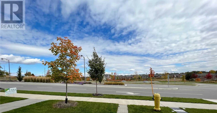 1046 Murrell Boulevard, East Gwillimbury, ON, L9N 0L6 - 5