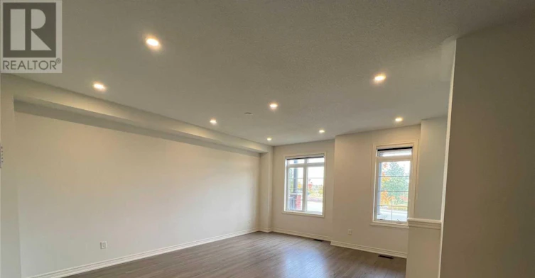 1046 Murrell Boulevard, East Gwillimbury, ON, L9N 0L6 - 9