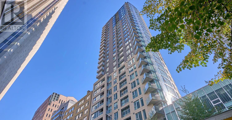 2703-40 Nepean Street, Ottawa, ON, K2P 0X5