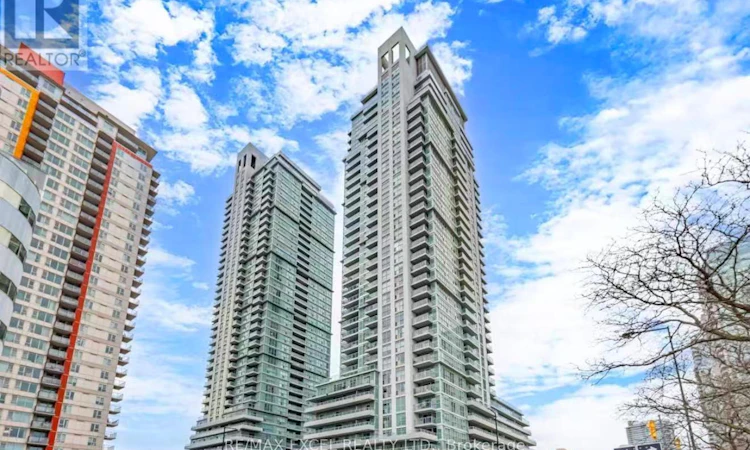 2807-70 Town Centre Court