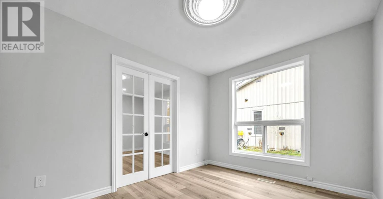 5 Centennial Drive, Brockton, ON, N0G 2V0 - 11