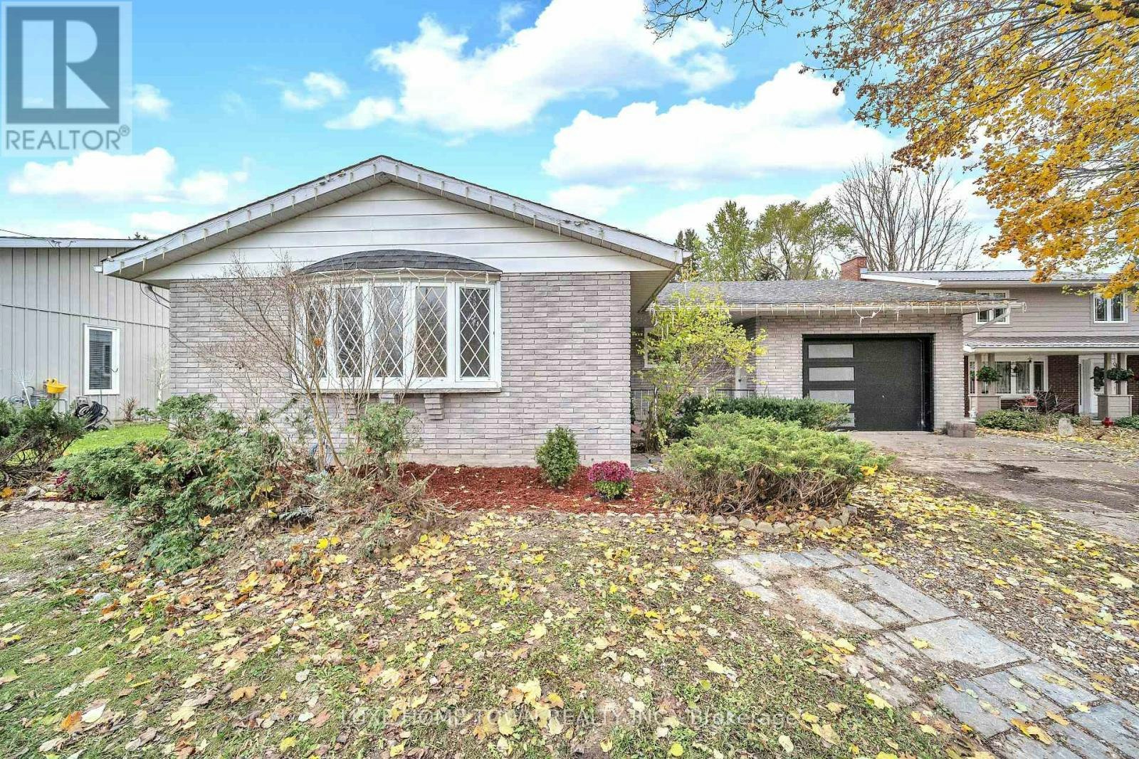 5 Centennial Drive, Brockton, ON, N0G 2V0 - 4