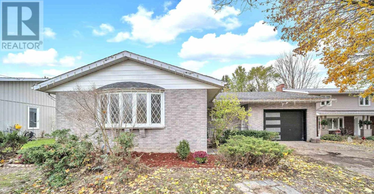 5 Centennial Drive, Brockton, ON, N0G 2V0 - 4