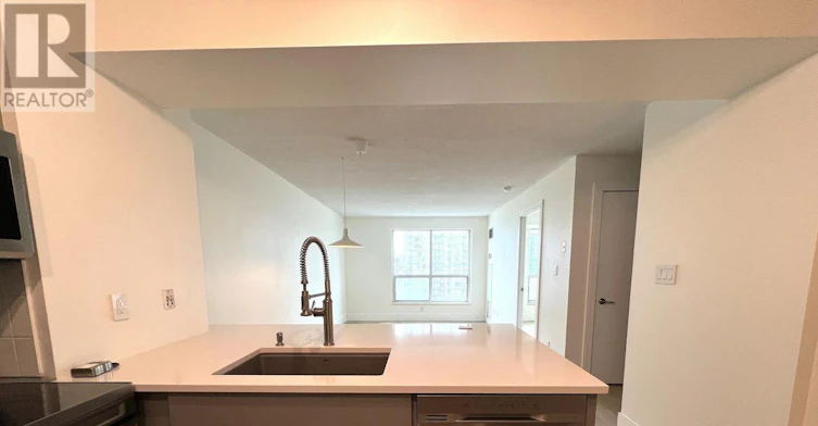 905-410 Queens Quay W, Toronto, ON, M5V 3T1 - 4