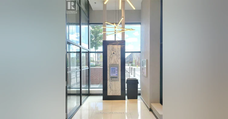 510-99 Eagle Rock Way, Vaughan, ON, L6A 5A7