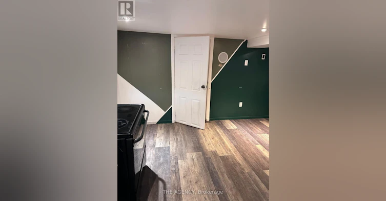 BSMT-40 Montye Avenue, Toronto, ON, M6S 2G9 - 5