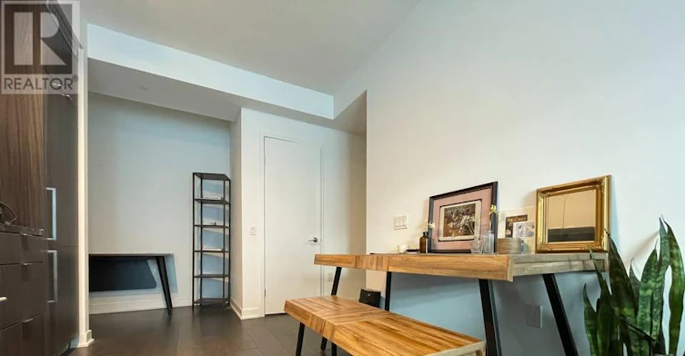 1006-125 Blue Jays Way, Toronto, ON, M5V 0N5 - 2