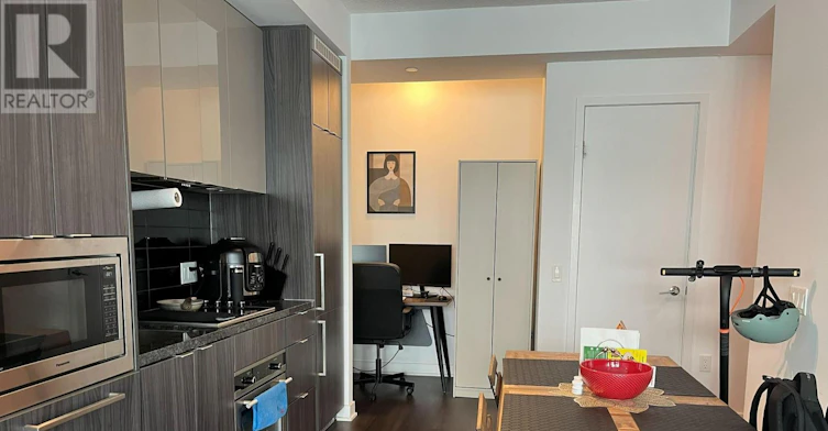 1006-125 Blue Jays Way, Toronto, ON, M5V 0N5 - 3