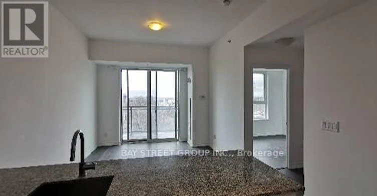 512-11611 Yonge Street, Richmond Hill, ON, L4E 3N8 - 4