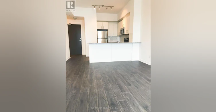 512-11611 Yonge Street, Richmond Hill, ON, L4E 3N8 - 2