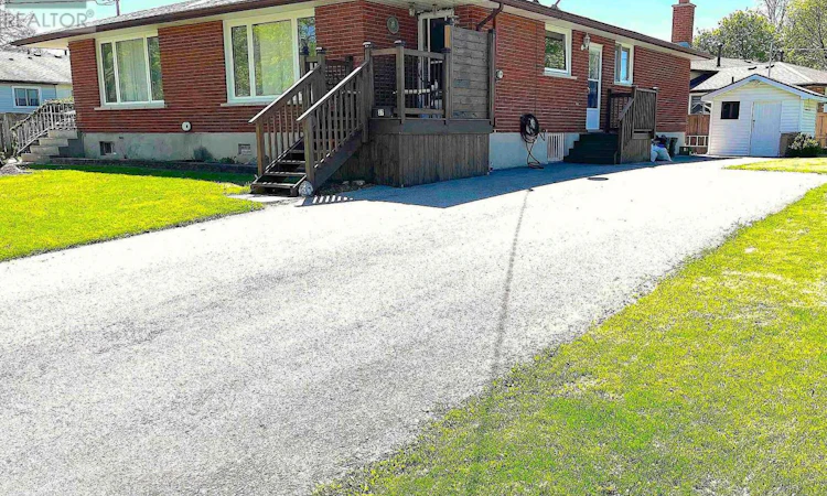 37 Allan Drive