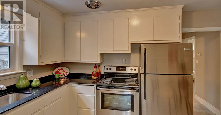 196 Emery Street E, London, ON, N6C 2E2 - 10